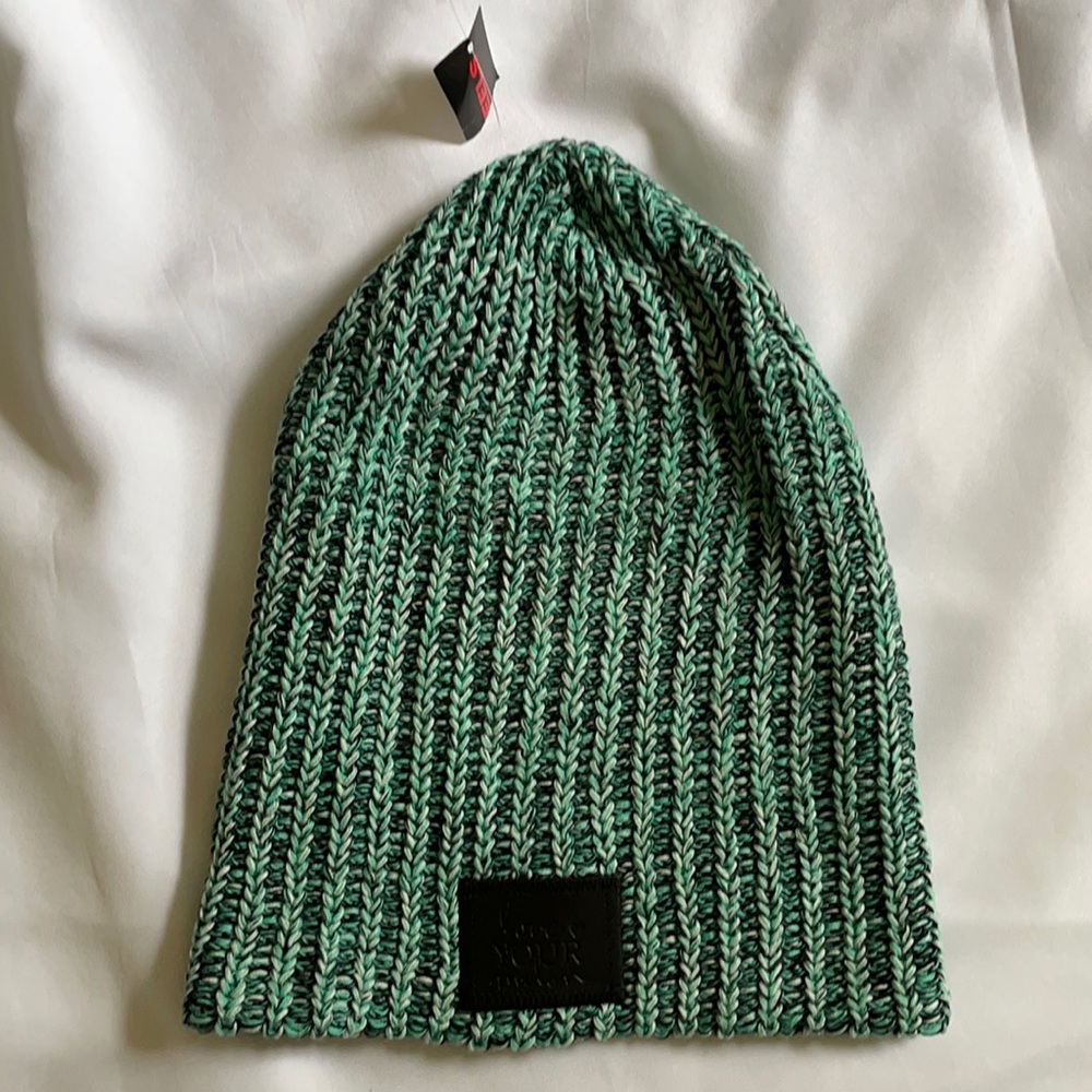 NWT Love Your Melon Knit Hat